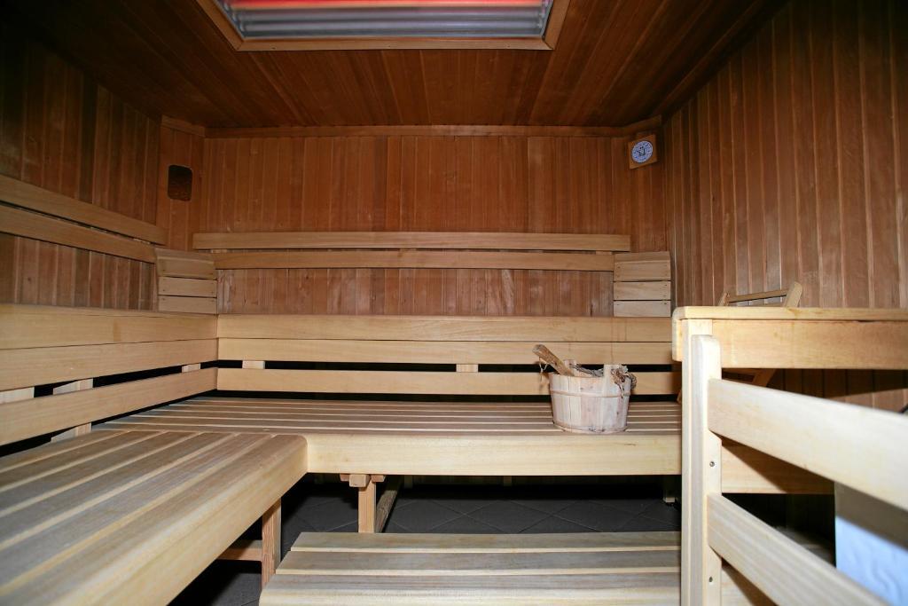 Apart Kirschner Sankt Leonhard im Pitztal Luaran gambar